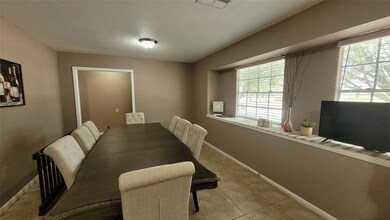 10123 Kirkdale Dr, Houston, TX 77089 - photo 6