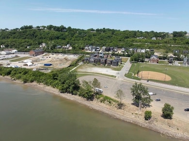 257 St Peters St, Cincinnati, OH 45226 - photo 6