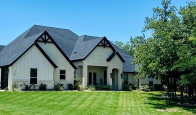 705 Hidden Branch Ln, Azle, TX 76020 - photo 4