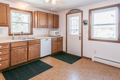 411 Blevens Dr, Manchester, NH 03104 - photo 7