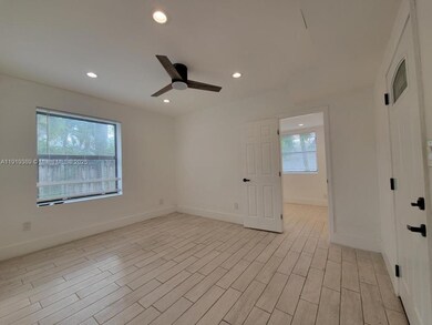 445 SW 3rd St unit 1, Miami, FL 33130 - photo 5