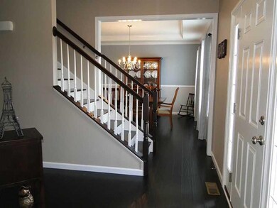 Entry/Foyer.
