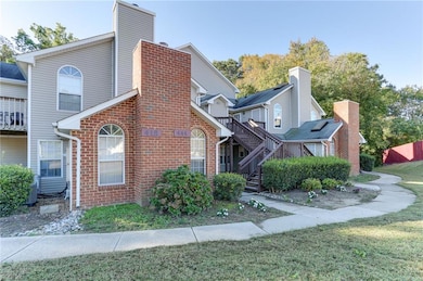 422 Lees Mill Dr, Newport News, VA 23608 - photo 2