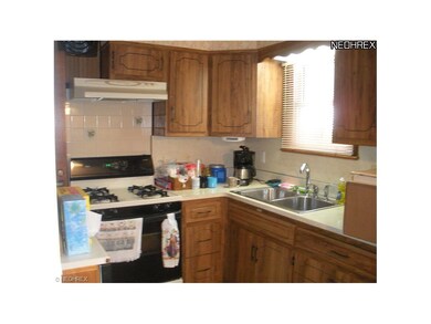 Range, Refrigerator and dishwasher will remain