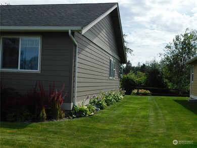 1457 Boon St, Sumas, WA 98295 - photo 5