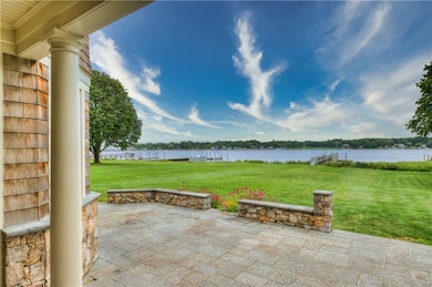 134 Adams Point Rd, Barrington, RI 02806 - photo 2