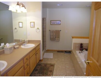Master Bath/Spa.