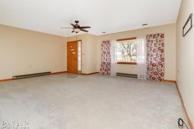 120 W Kentucky Ave, Chenoa, IL 61726 - photo 2