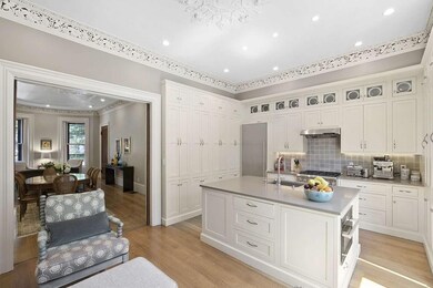 114 Pembroke St unit 1, Boston, MA 02118 - photo 6