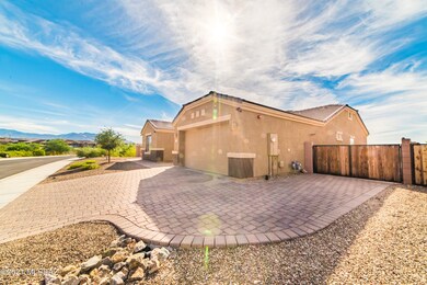 5525 W Jade Hollow Place - MLS Images-4