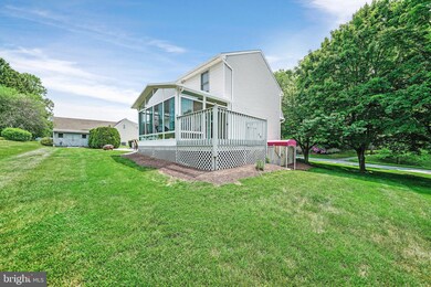 109 Meadowview Ln, Kennett Square, PA 19348 - photo 2