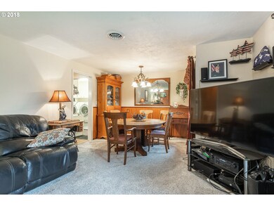 Living Room/Dining Room