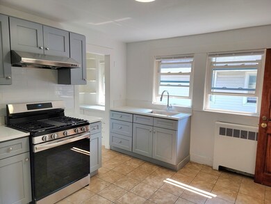 35 Vane St unit 2nd Floor, Quincy, MA 02171 - photo 7