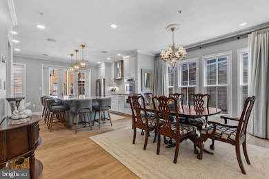 1262 Dockside Cir, Baltimore, MD 21224 - photo 2