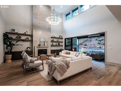 1872 Palisades Terrace Dr, Lake Oswego, OR 97034 - photo 7