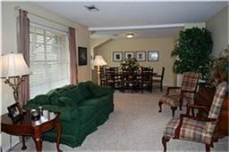 Living & dining room.