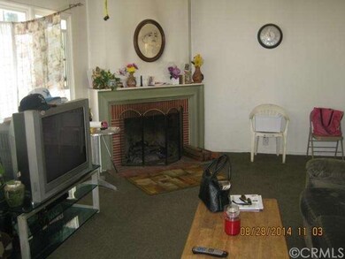 Pretty corner fireplace