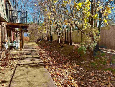 24 Robert Ct unit H, Manchester, NH 03103 - photo 6