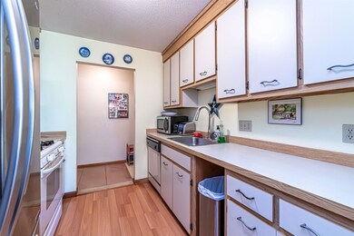 5 Blackstone Dr unit U29, Nashua, NH 03063 - photo 6