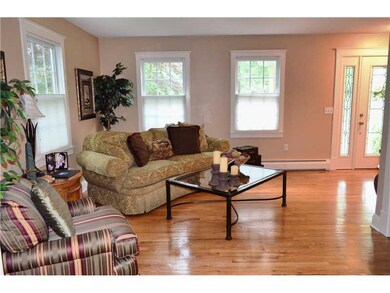 188 Sir Michael Cir, West Kingston, RI 02892 - photo 5