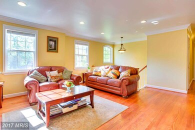 5112 Portsmouth Rd, Fairfax, VA 22032 - photo 2