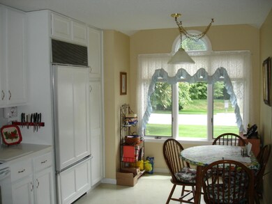Arthur Court 031