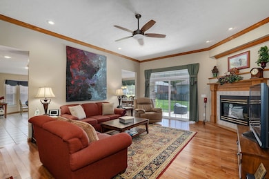 1608 E Bingham St-10