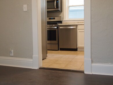 811 F St, La Porte, IN 46350 - photo 7