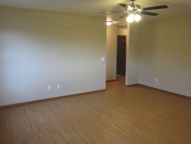 143 Fox Glove Ln, Bentonville, AR 72712 - photo 3