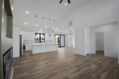 16-web-or-mls-Tebbetts View 5306 (16)