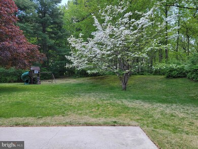 12207 Guinevere Place, Glenn Dale, MD 20769 - photo 3