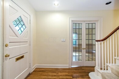 2376 Brentwood Rd, Columbus, OH 43209 - photo 2