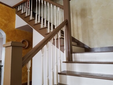 404 W Walnut St, Portland, IN 47371 - photo 4