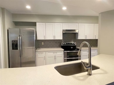 727 Bunker Hill Rd unit 9, Houston, TX 77024 - photo 6