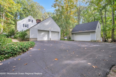 24 Westgate Ct, Colts Neck, NJ 07722 - photo 4