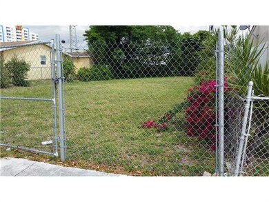319 NW 35 St, Miami, FL 1 - photo 4
