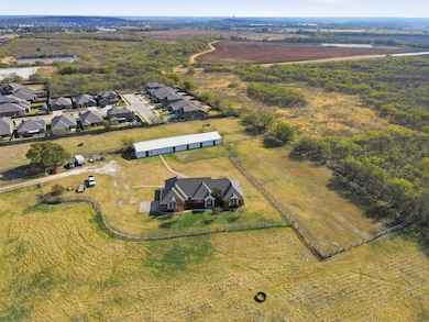 1045 Floyd Hampton Rd, Crowley, TX 76036 - photo 3