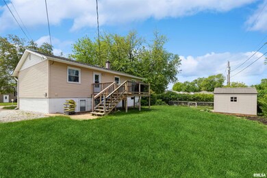 1942 W 68th St, Davenport, IA 52806 - photo 4