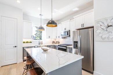 3719 Creekmont Dr, Houston, TX 77091 - photo 3