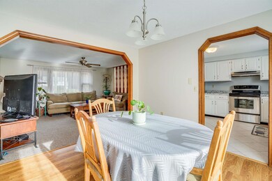 16 Wentworth Ln, Derry, NH 03038 - photo 6