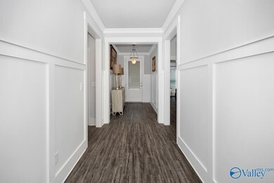 6048 Thorntons Way Cir NW, Huntsville, AL 35810 - photo 4