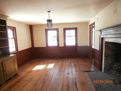 Den/Family/Great Room. LOOKS TO HAVE...