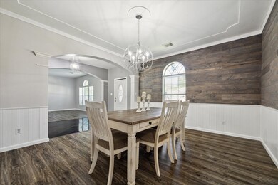 2310 Sarasota Dr, Friendswood, TX 77546 - photo 7