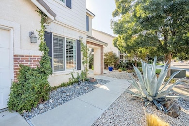 2874 N Dee Ann Ave, Fresno, CA 93727 - photo 5