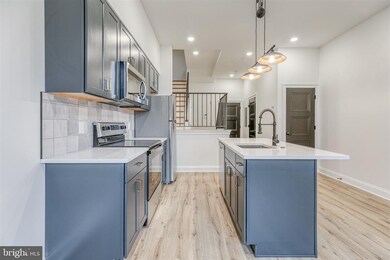 141 Krams Ave unit 11, Philadelphia, PA 19127 - photo 5