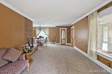 452 Jones St, Ionia, MI 48846 - photo 4