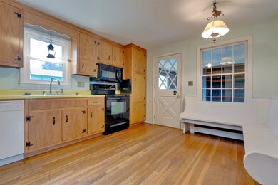 46 Mill Pond Rd, Durham, NH 03824 - photo 7