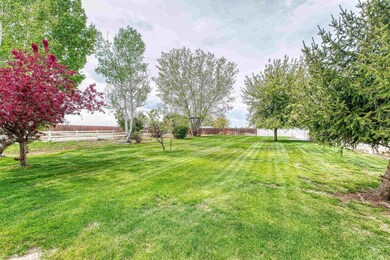27607 Petolla Rd, Wilder, ID 83676 - photo 6