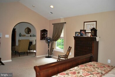 9505 Brittingham Ct, La Plata, MD 20646 - photo 2