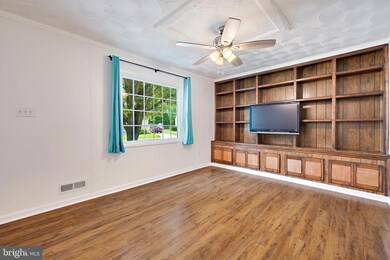 2 Mansion Rd, Linthicum Heights, MD 21090 - photo 7